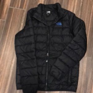 Boys - The North Face black jacket/winter coat